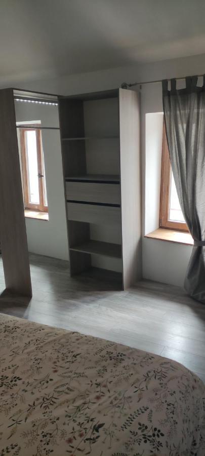 Gite Rue Pasteur Ис-сюр-Тил Екстериор снимка